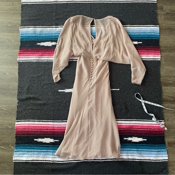 ASOS Design Soft Batwing Midi Dress in Dusty Mauve - Picture 4 of 11